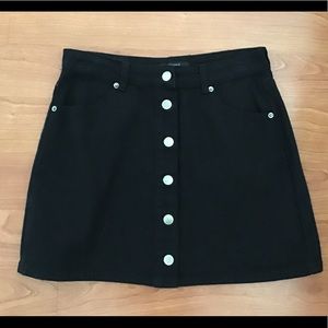 Black Forever 21 denim skirt